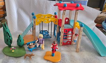 Parc de jeux playmobil toboggan bleu