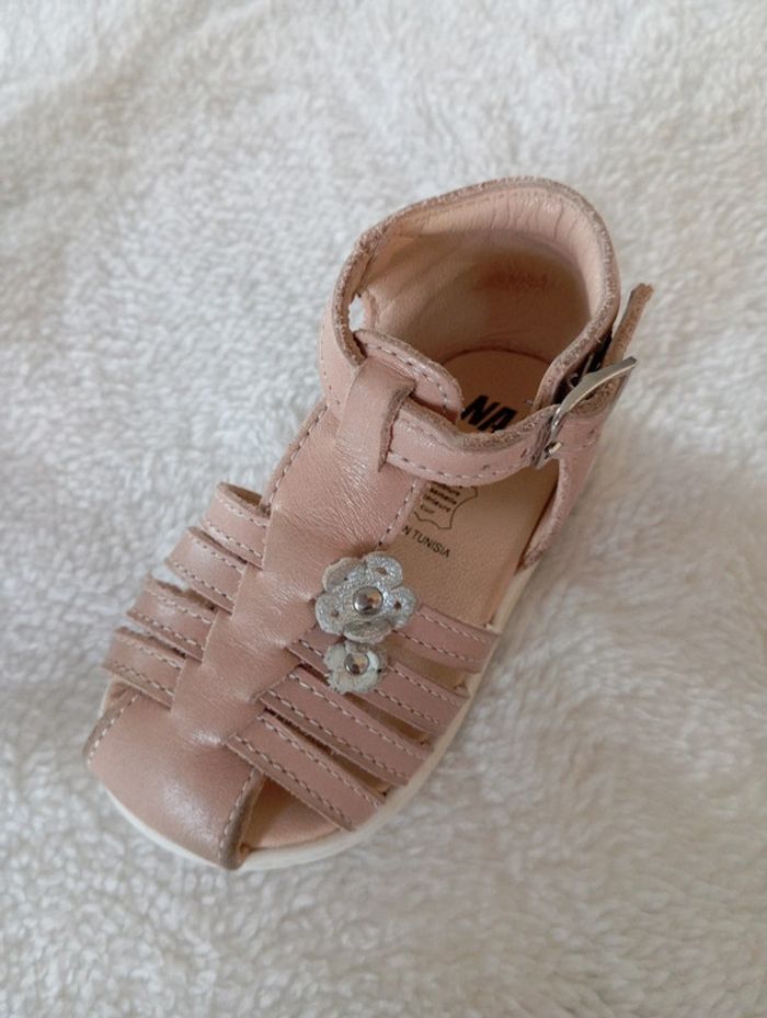 Sandales en 19 - photo numéro 2