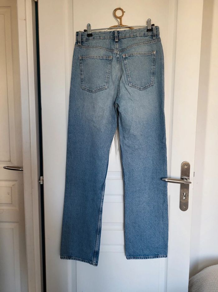 Jean Bershka taille 36 - photo numéro 5