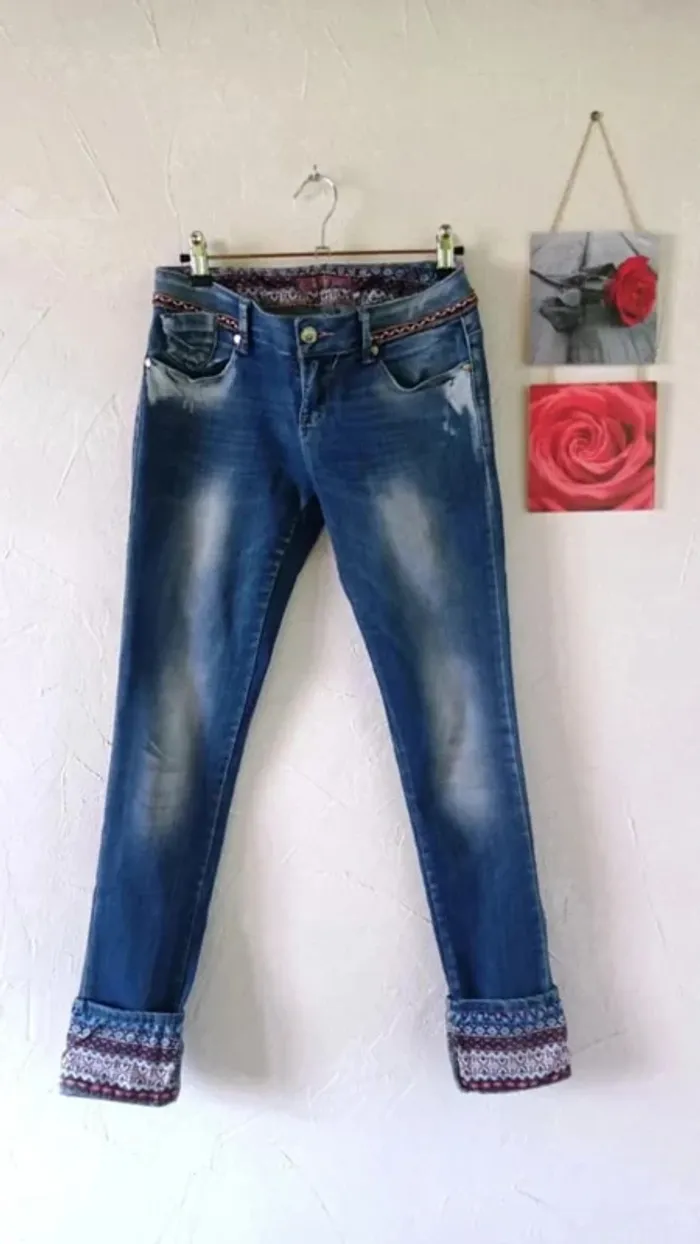 🌸Jean avec revers originaux, Newplay, taille 38