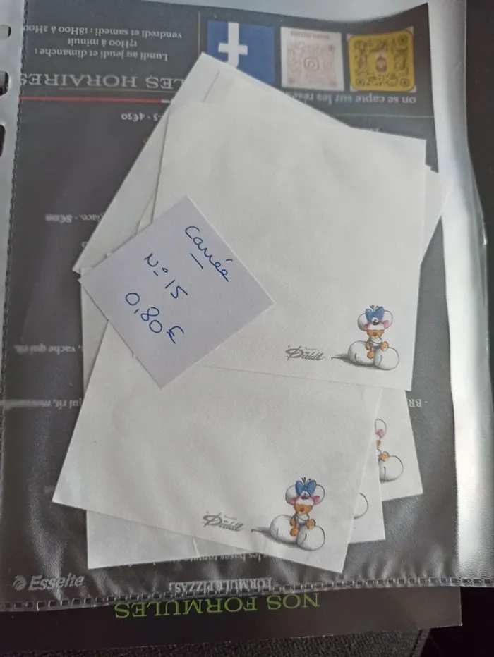 Feuille Diddl carrée 15 0,80€