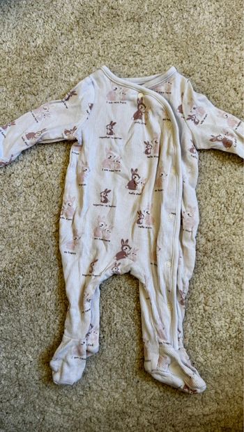 Pyjama coton côtelé beige C&A – 1 mois