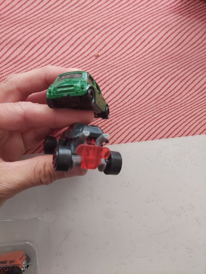 Lot de 2 voitures - photo numéro 3