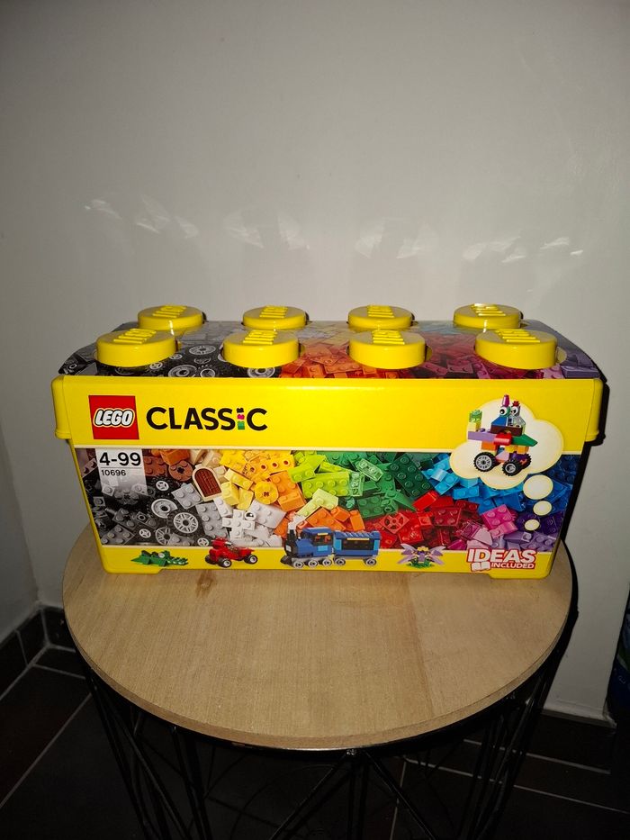 Boite Lego classic 10696 - NEUF
