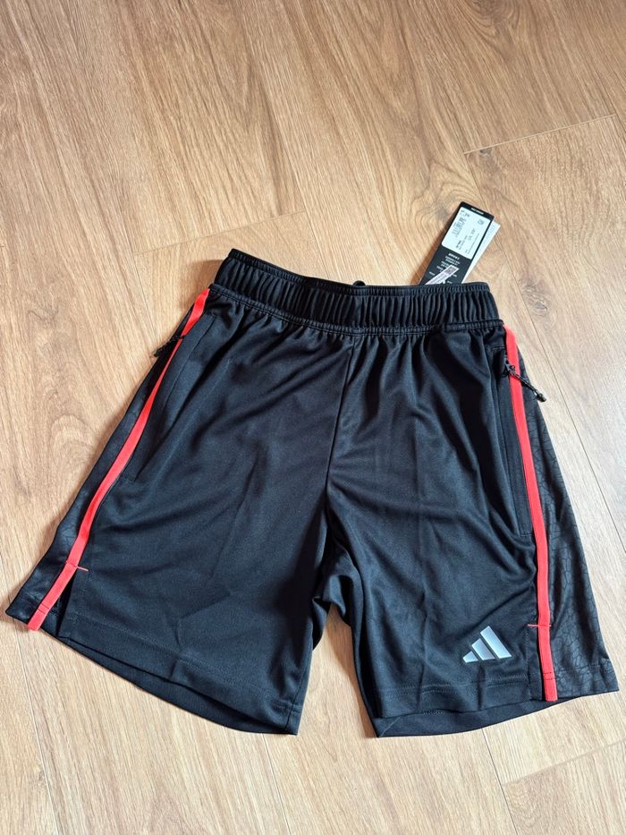 Short de sport Adidas noir - photo numéro 2