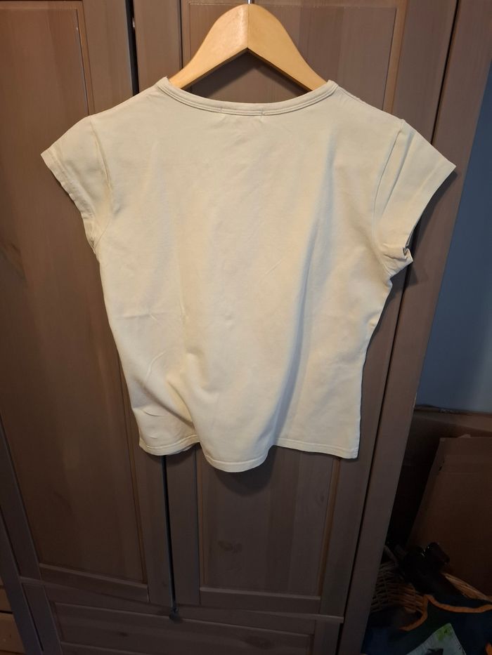 Tee-shirt taille 2 - photo numéro 2