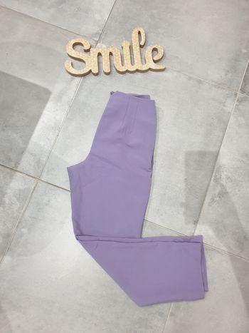 Pantalon lila