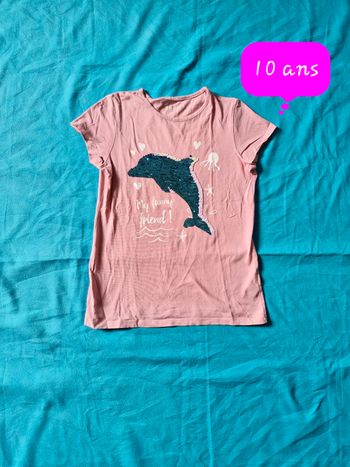 T-shirt
