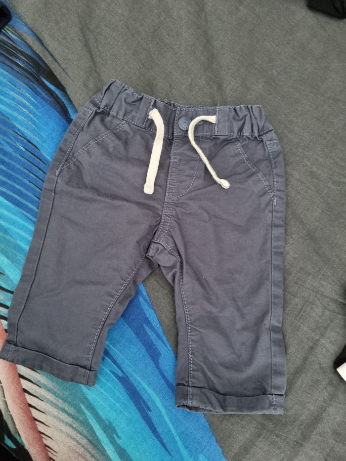 Pantalon 3 mois - photo numéro 2