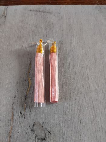 Boucles d'oreilles neuves