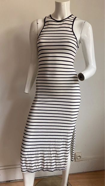 Robe longue à rayures moulante taille S