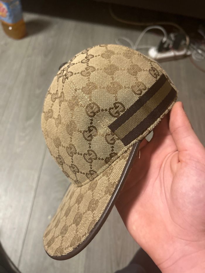 Casquette Gucci bande rare choco taille m état 10/10