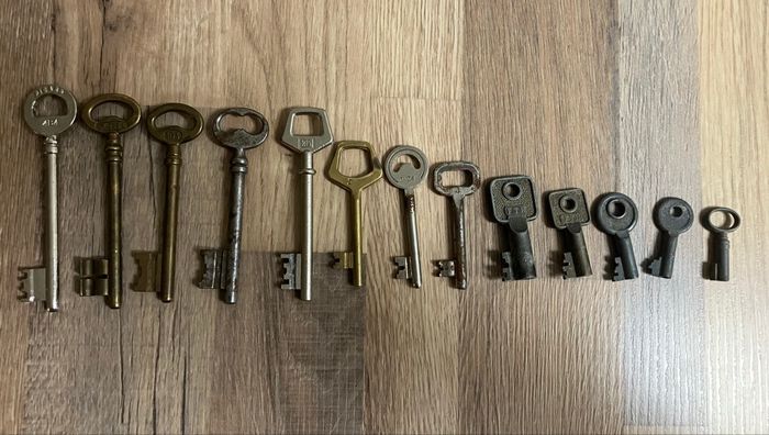 Ensemble de 13 clés - photo numéro 2