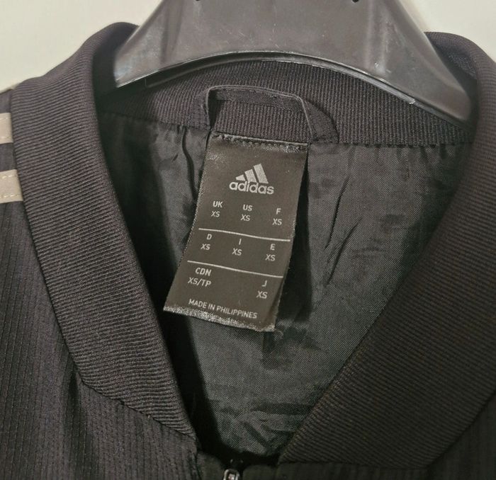 Veste Football Adidas Juventus Turin Taille XS - photo numéro 4