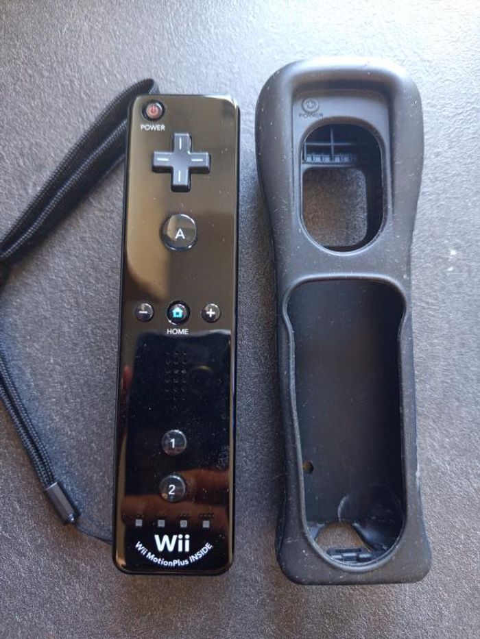 Nintendo - Wii - Wiimote