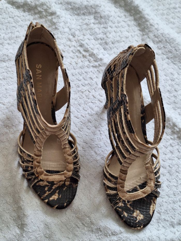 Chaussures été à talons  cuir