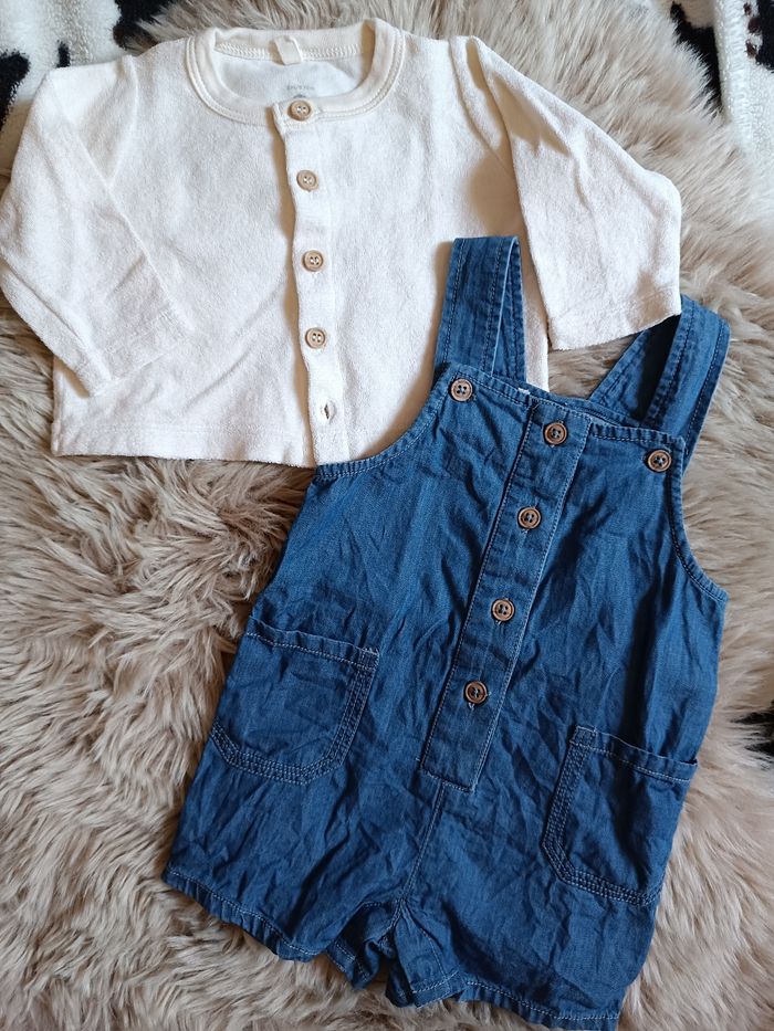 Jolie ensemble petit bateau 6 mois - photo numéro 2