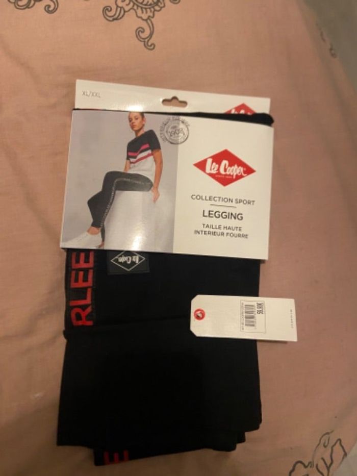 Leeging Lee Cooper