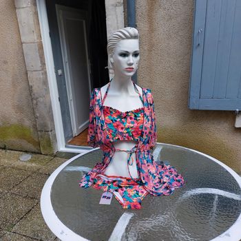 Maillot de bains 3 pièces taille L