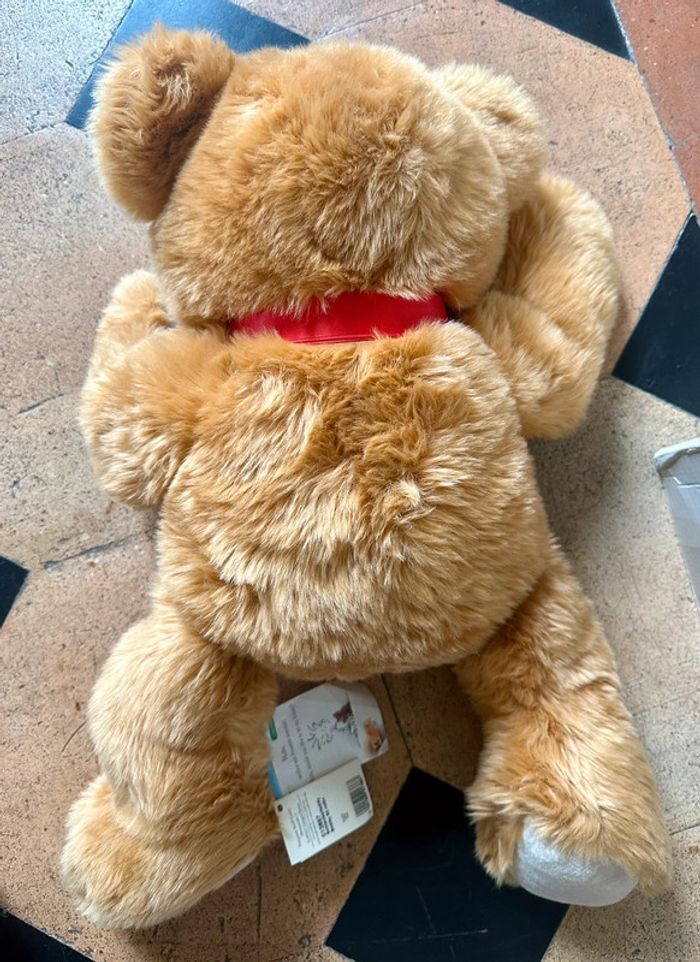 En boîte Neuf Gros Ours Steiff 50cm debout noeud rouge brun roux collection rare ancien énorme - photo numéro 4