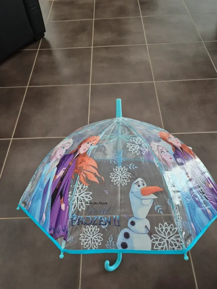 Parapluie 🌂 fille la Reine des Neiges - photo numéro 3