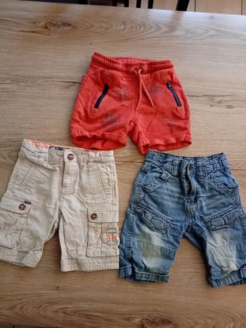 Lot 3 shorts 4 ans