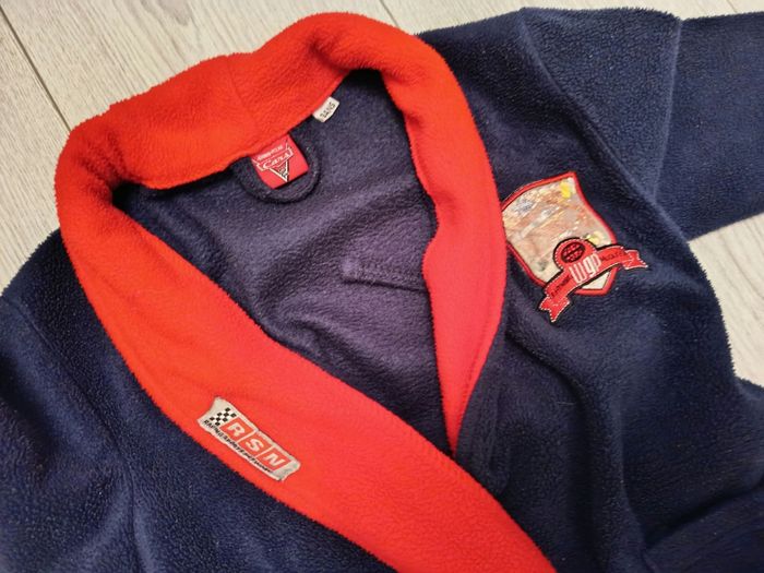 Robe de chambre Cars taille 3 ans - photo numéro 2