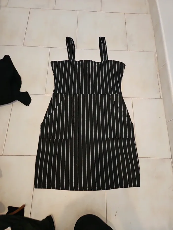 robe courte Jennifer