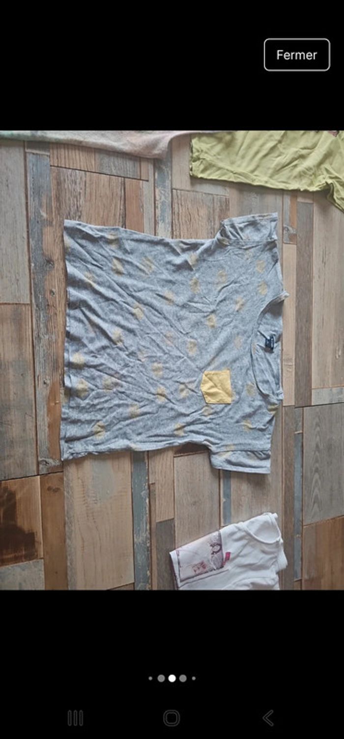 Lot de 4 t shirts fille Taille 8 ans - photo numéro 4