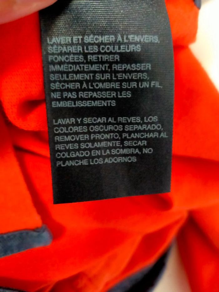 Haut noir Tommy Hilfiger – Taille S – Chic & intemporel - photo numéro 17