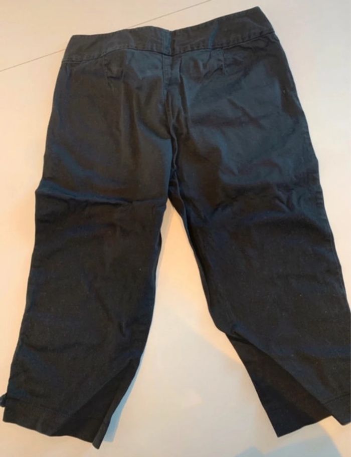 Pantacourts femme noir H&M, taille 36 - photo numéro 2