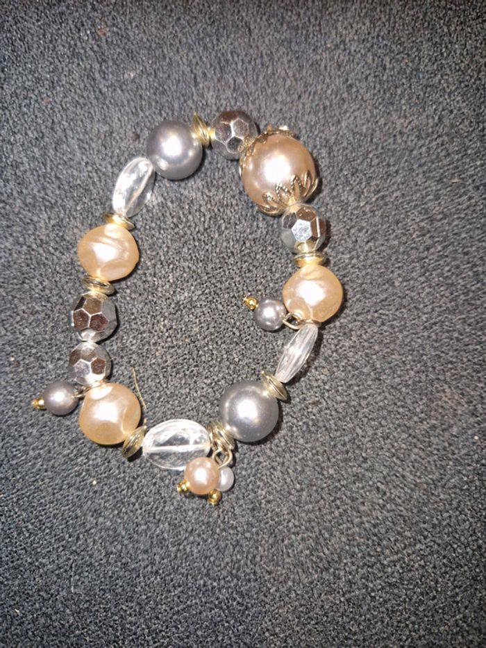 Bracelet doré - photo numéro 3