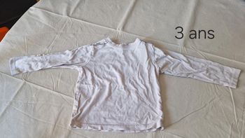 Tee shirt à longue manche 3 ans
