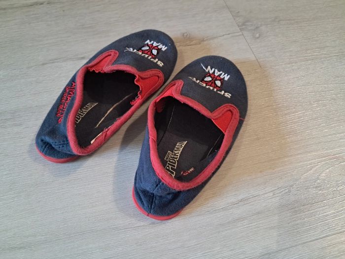 Chaussons spiderman - photo numéro 2