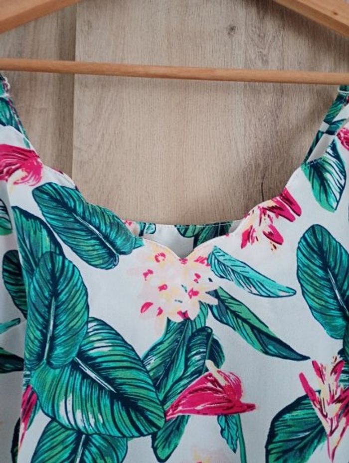 Débardeur femme fleuri Kiabi taille S - photo numéro 2