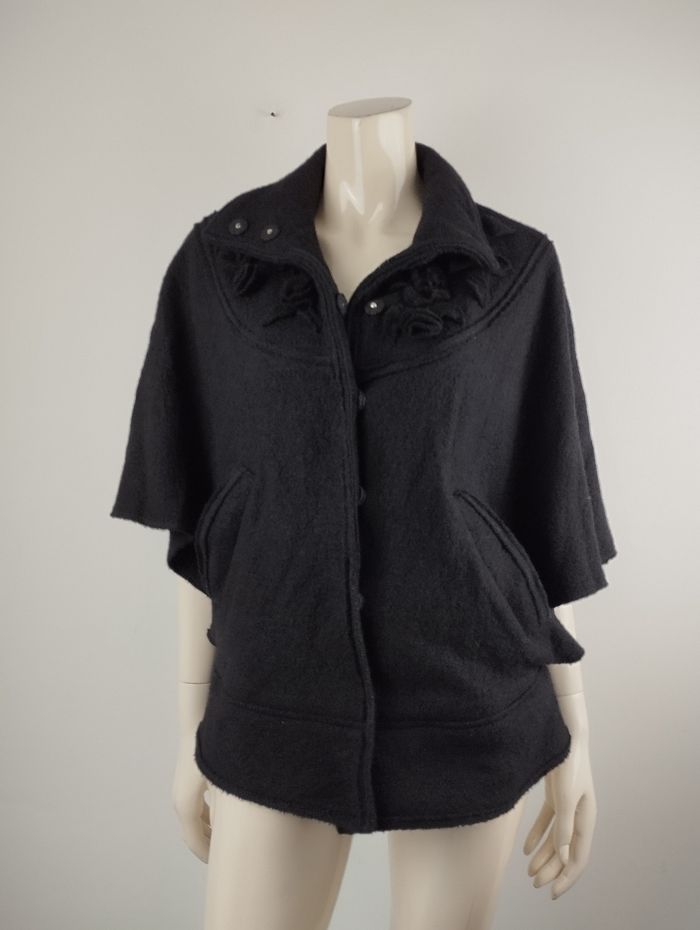 Manteau ou poncho en laine taille 40