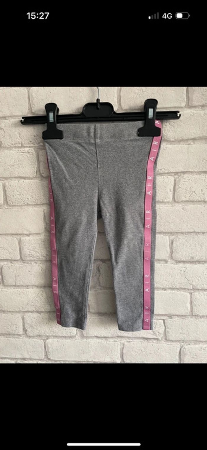 Legging nike taille 18 mois