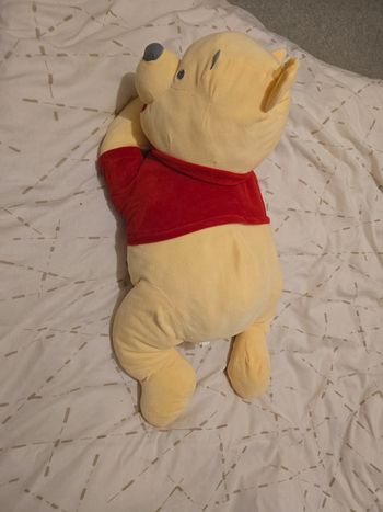 Magnifique  peluche  winnie l ourson