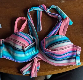 Haut de maillot de bain Neufred taille S (36)