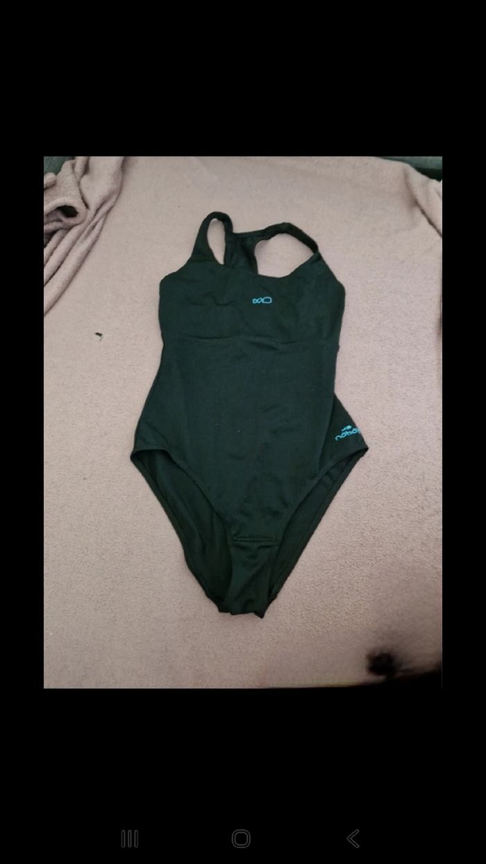 Maillot de bain noir une pièce