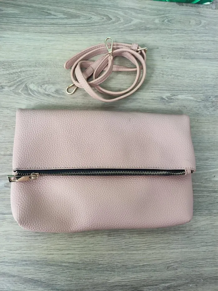 Beau Sac rose à bandoulière au printemps paris, très bon état, 29x31cm déplié 29x20cm plié