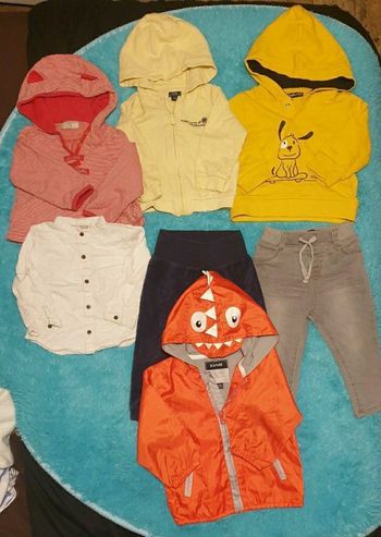 Lot vêtement bébé 12 mois