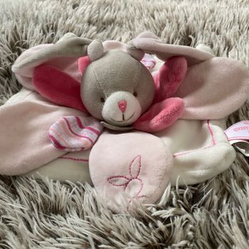 Doudou lapin plat rose doudou et compagnie