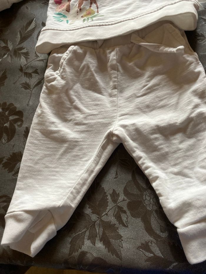 Ensemble  fille 6 mois - photo numéro 3