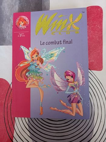 Livre la bibliothèque rose Winx Club Le combat final en bon état