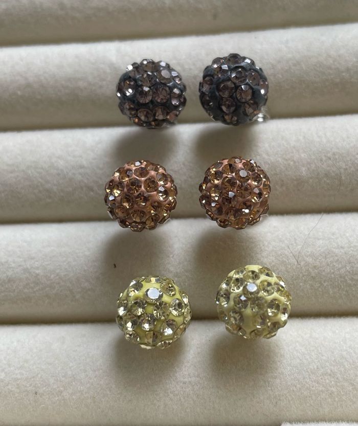 Boucles d’oreilles fantaisie - photo numéro 3