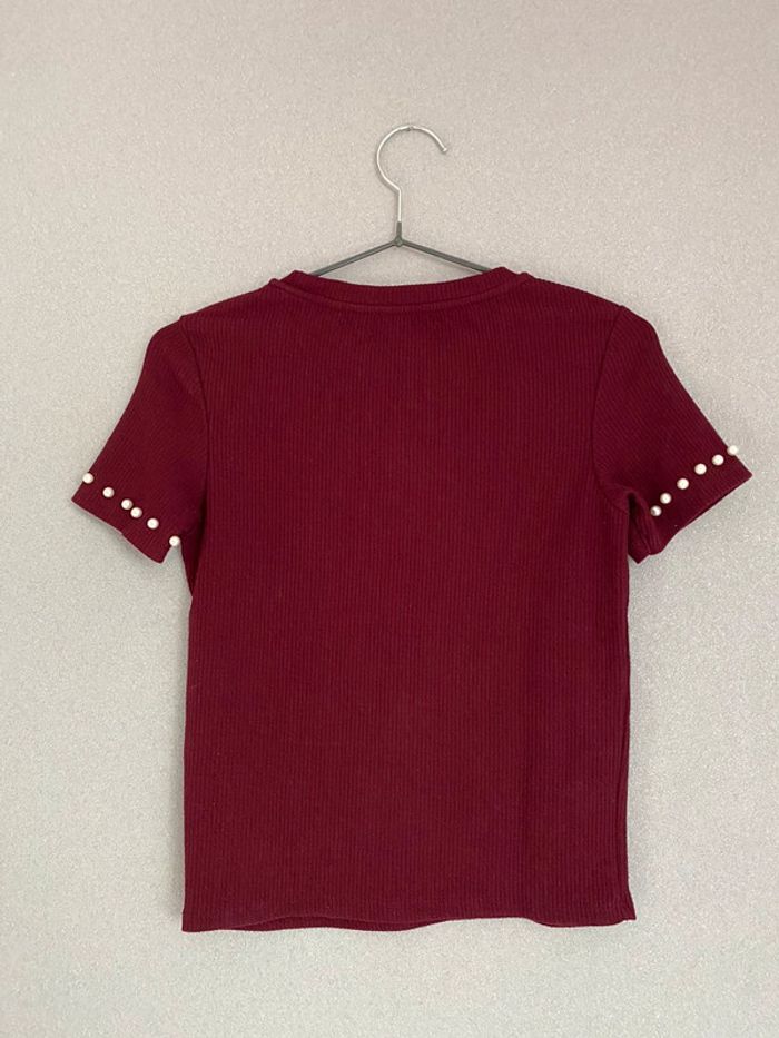 T-shirt bordeau avec perles Bershka XS - photo numéro 2