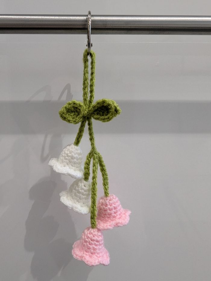 Muguet avec 4 clochettes au crochet