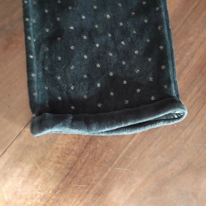 🦄 Pyjama velours  Disney🦄 - photo numéro 8