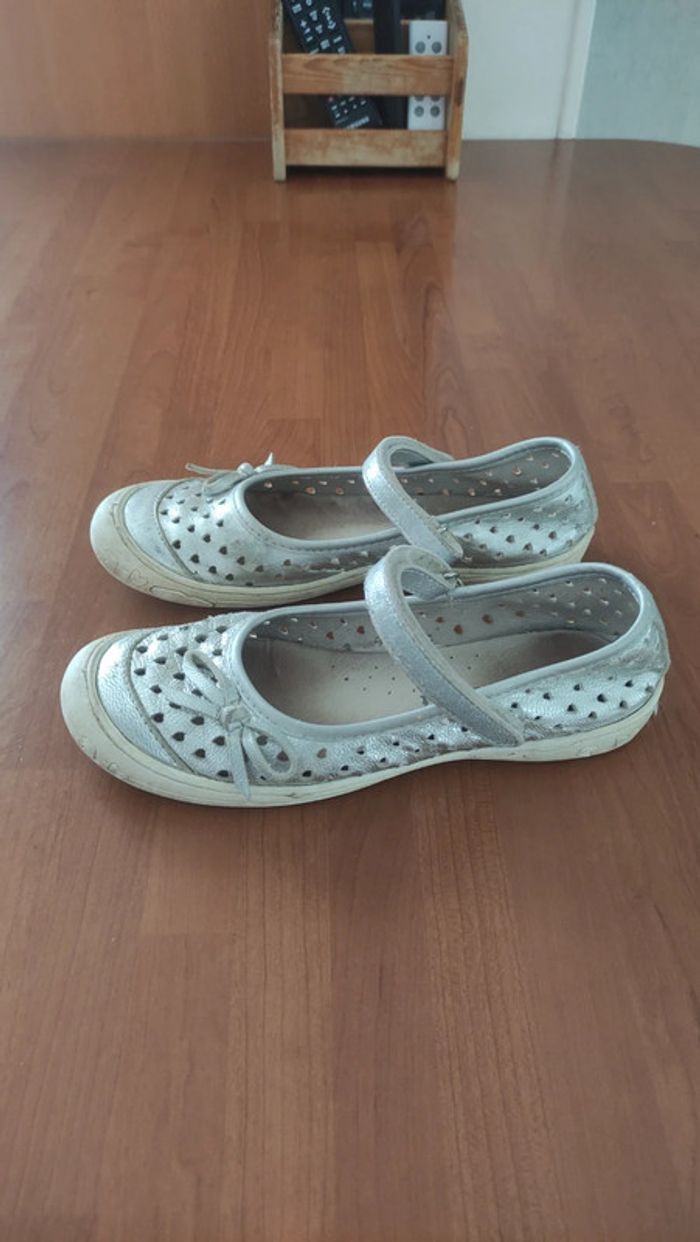 Ballerines ajourées grises Verbaudet pointure 34 - photo numéro 7